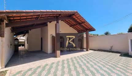 Casa com 3 dormitórios à venda por R$ 650.000,00 - Jardim Belas Artes - Itanhaém/SP