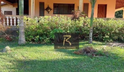 Chácara com 3 dormitórios à venda, 450000 m² por R$ 400.000 - Iguape/SP
