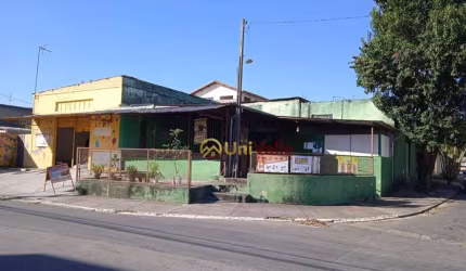 Casa com 3 dormitórios à venda, 597 m² por R$ 2.000.000,00 - Parque Senhor do Bonfim - Taubaté/SP