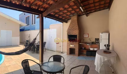 Casa com 2 dormitórios à venda, 141 m² por R$ 620.000,00 - Parque Esperança - Taubaté/SP