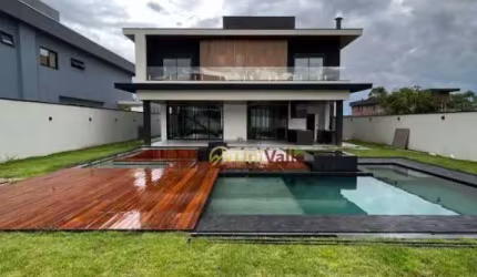 Casa assobradada a venda no condomínio Reserva do Paratehy Sul em São José dos Campos/SP
