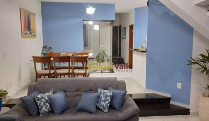 Sobrado com 3 dormitórios à venda, 215 m² por R$ 990.000,00 - Campos Do Conde - Tremembé/SP