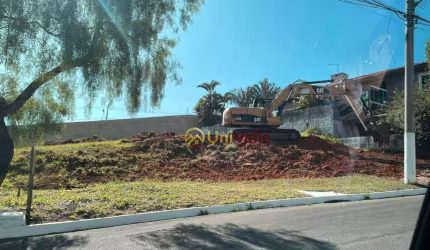 Terreno de 830 m² no Condomínio Santa Helena - Caçapava