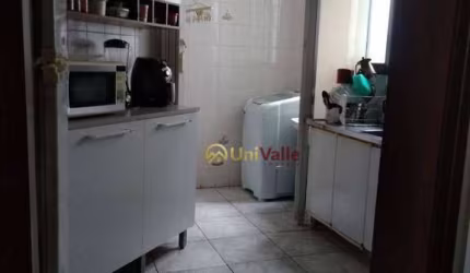 Apartamento com 3 dormitórios para alugar, 66 m² por R$ 2.200/mês - Edifício Independência - Taubaté/SP