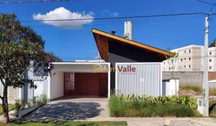 Casa com 3 dormitórios à venda, 170 m² por R$ 885.000,00 - Piracangaguá - Taubaté/SP