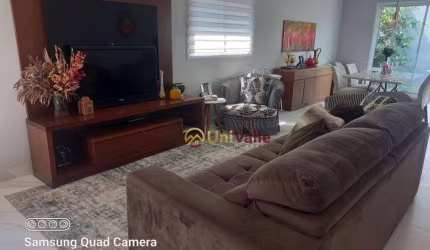 Casa com 2 dormitórios à venda, 120 m² por R$ 700.000,00 - Residencial Alta Vista 1 - Caçapava/SP