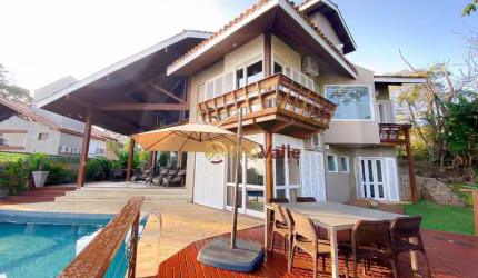 Casa com 4 dormitórios à venda, 330 m² por R$ 5.800.000,00 - Praia das Toninhas - Ubatuba/SP