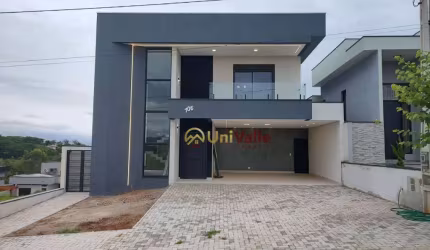 Casa à venda, 230 m² por R$ 1.540.000,00 - Parque Residencial Maria Elmira - Caçapava/SP