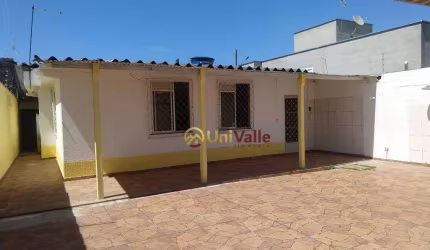 Casa com 2 dormitórios, 168 m² - venda por R$ 329.000,00 ou aluguel por R$ 2.009,00/mês - Flor Do Vale - Tremembé/SP