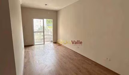 Apartamento com 2 dormitórios à venda, 56 m² por R$ 215.000,00 - Fonte Imaculada - Taubaté/SP