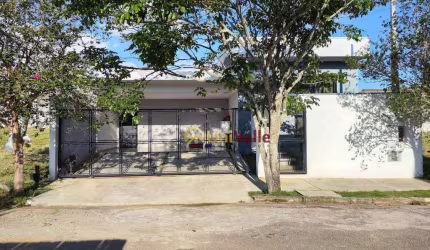 Casa com 2 dormitórios à venda, 163 m² por R$ 800.000 - Campos Elíseos - Taubaté/SP