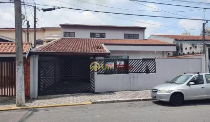 Casa com 4 dormitórios à venda, 1 m² por R$ 600.000,00 - Chácara do Visconde - Taubaté/SP