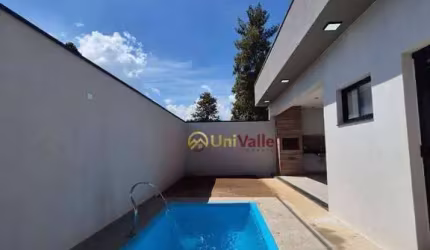Casa com 3 dormitórios à venda, 168 m² por R$ 900.000 - Condomínio Alphaville - Taubaté/SP