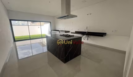 Casa com 3 dormitórios à venda, 194 m² por R$ 1.100.000 - Jardim Marlene Miranda - Taubaté/SP