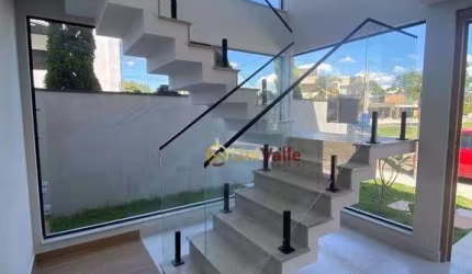 Casa com 3 dormitórios à venda, 263 m² por R$ 1.850.000,00 - Condomínio Pontal da Amizade - Taubaté/SP