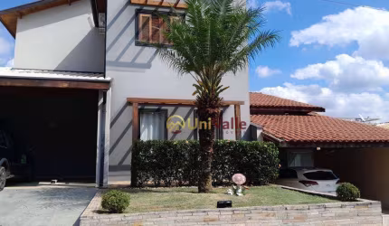 Sobrado com 3 dormitórios, 180 m² - venda por R$ 1.007.000,00 ou aluguel por R$ 6.000,00/mês - Jardim Hípica Pinheiro - Taubaté/SP