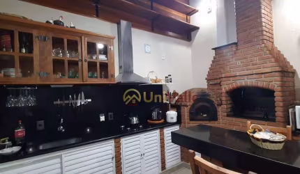 Casa com 3 dormitórios à venda, 84 m² por R$ 530.000 - Vila São José - Taubaté/SP