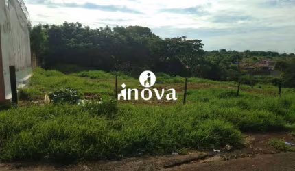 Terreno/Área à venda, Lourdes, Bairro de - Uberaba/MG