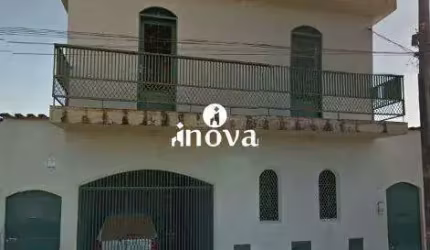 Casa à venda, 7 quartos, 1 suíte, 1 vaga, Boa Vista - Uberaba/MG