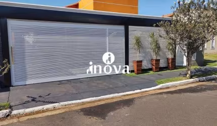 Casa Condomínio à venda, 3 quartos, 1 suíte, 2 vagas, Vainice Andrade, Condomínio - Uberaba/MG