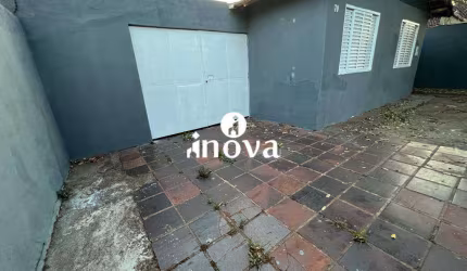 Casa à venda, 4 quartos, 4 vagas, Cássio Rezende - Uberaba/MG