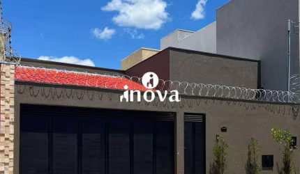 Casa à venda, 3 quartos, 1 suíte, 2 vagas, Laranjeiras, Parque das - Uberaba/MG