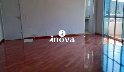 Apartamento à venda, 3 quartos, 1 suíte, 1 vaga, Santa Maria - Uberaba/MG