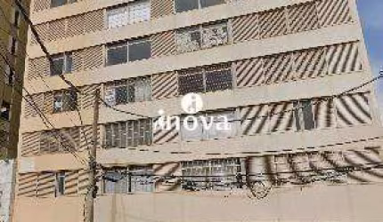 Apartamento à venda, 3 quartos, 1 vaga, Centro - Uberaba/MG