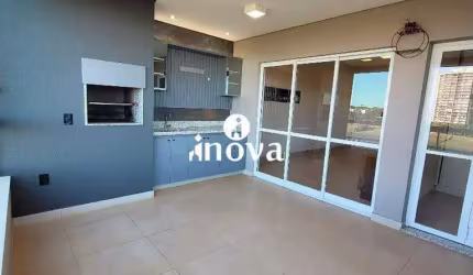 Apartamento à venda, 3 quartos, 3 suítes, 2 vagas, Jardim do Lago - Uberaba/MG