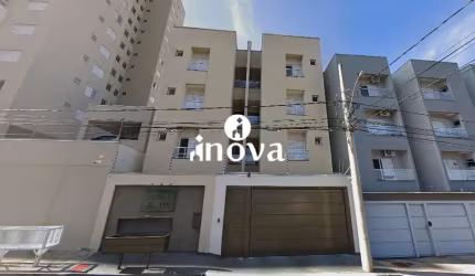 Apartamento à venda, 2 quartos, 1 suíte, 1 vaga, Universitário - Uberaba/MG