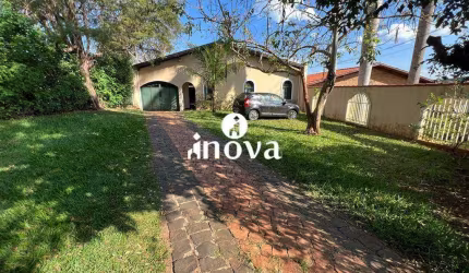 Casa à venda, 4 quartos, 1 suíte, 3 vagas, Frei Eugênio - Uberaba/MG