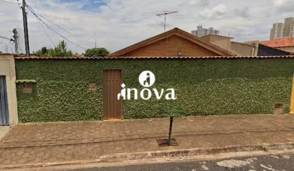 Casa à venda, 3 quartos, 1 suíte, Santa Maria - Uberaba/MG