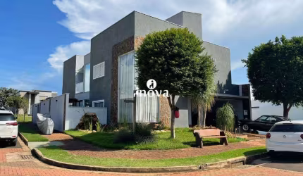 Casa Condomínio à venda, 4 quartos, 3 suítes, 4 vagas, Estância dos Ipês - Uberaba/MG