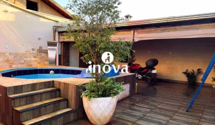 Casa à venda, 3 quartos, 2 vagas, Espanha, Residencial Jardim - Uberaba/MG