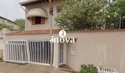 Casa à venda, 3 quartos, 1 suíte, 2 vagas, Estados Unidos - Uberaba/MG