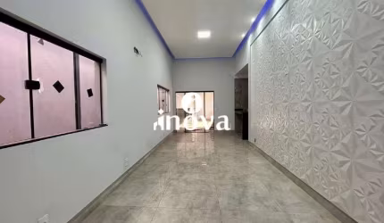 Casa à venda, 3 quartos, 1 suíte, 2 vagas, Laranjeiras, Parque das - Uberaba/MG