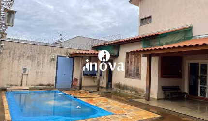 Casa a venda no bairro Jardim do Lago