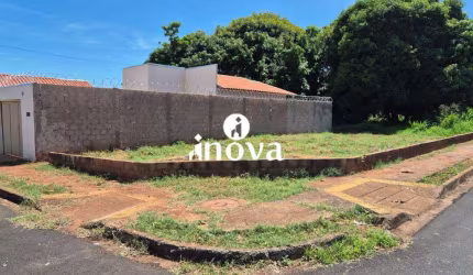 Terreno a venda, bairro Antônia Cândida