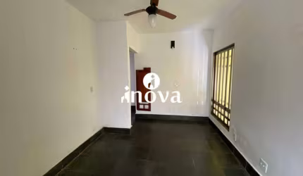 Casa / terreno a venda, bairro Fabrício