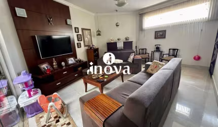 Casa a venda, bairro Fabrício