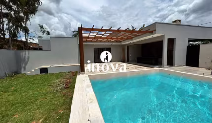 Casa a venda, Condomínio Mário Franco.
