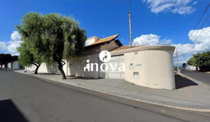 Casa a venda, bairro Elza Amui
