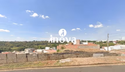 Terreno a venda, bairro Jardim Nenê Gomes