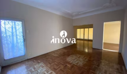 Casa à venda, 4 quartos, 2 suítes, 3 vagas, São Sebastião - Uberaba/MG