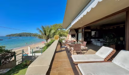 Fragata Residencial Apartamento Frente mar à venda Praia do Embrulho Bombinhas SC