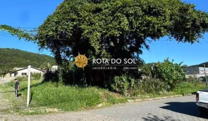 Terreno de esquina à venda Bombinhas SC