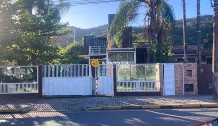 Terrenos à venda no bairro Bombas em Bombinhas