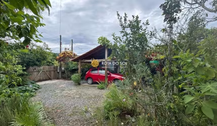 Terreno em Bombas à venda com casa Bombinhas SC
