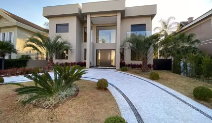 LINDA CASA NO RESIDENCIAL ALPHAVILLE TAMBORÉ 3 COM 750M²!!!
