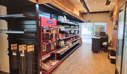 Ponto Comercial Raridade Carnívora: Uma Jornada Sensorial na Boutique de Carne Espetacular em Santos